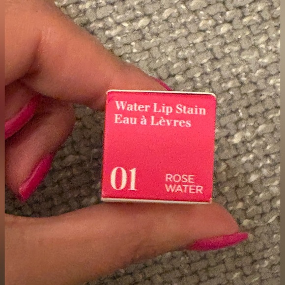 Clarins Water Lip Stain – 01 Rose Water - Picture 2 of 6